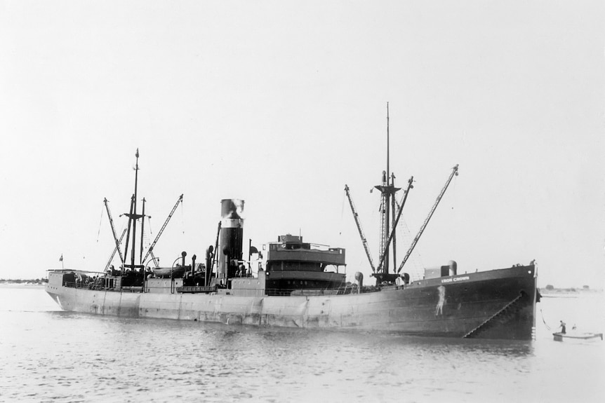 A black and white photo of a ship called the SS Iron Crown at sea.