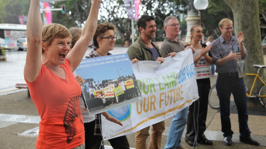 Bulga residents celebrate Rio Tinto decision