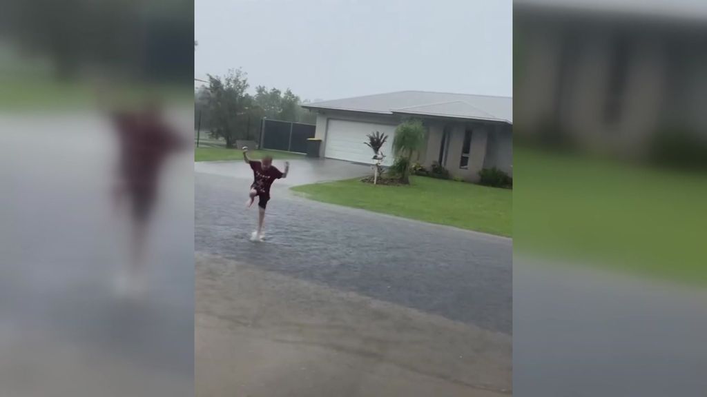 Torrential rain continues to batter parts of north Queensland. - ABC News