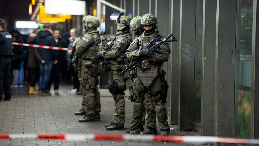 Police outside the Munich train station
