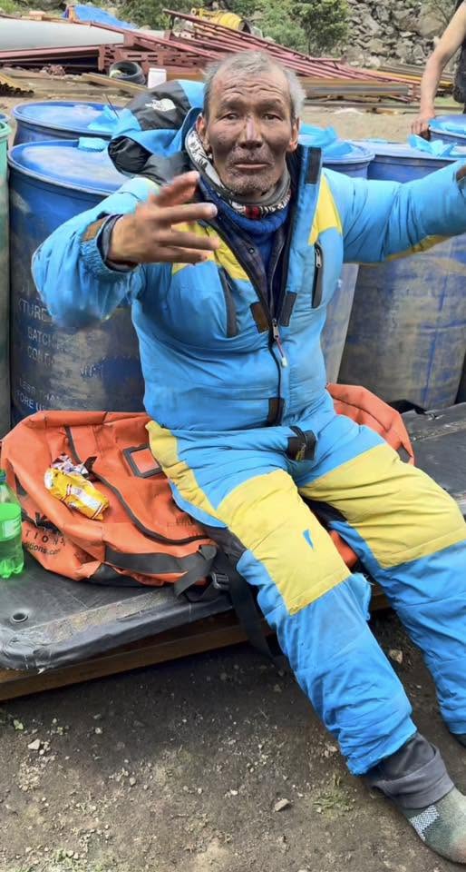No oxygen and just a few chocolates: Sherpa describes miracle Everest survival