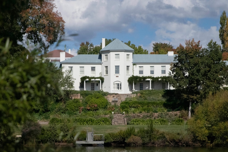 Wide shot view of an old mansion, New Norfolk