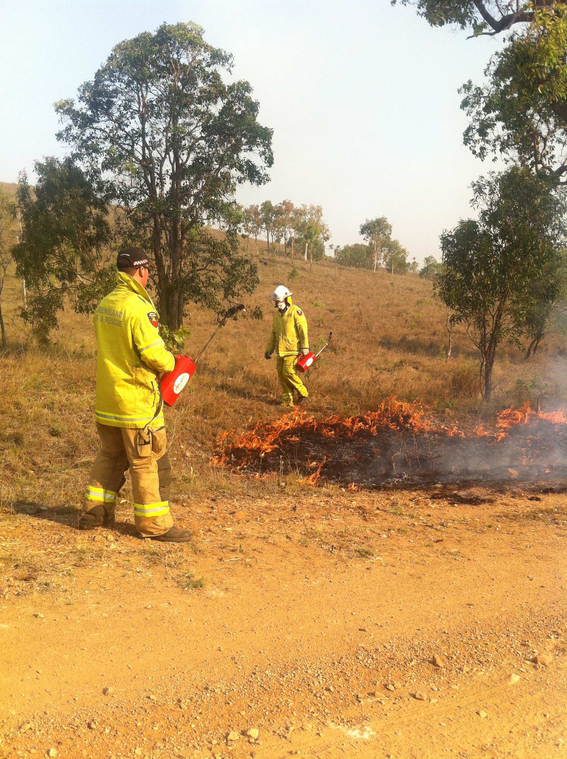 Crews continue to battle bushfires across Qld ABC News