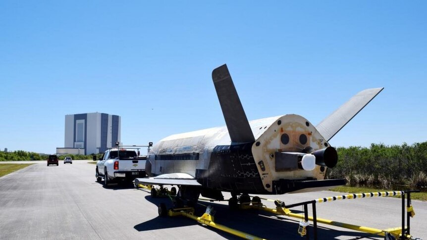 US space plane towed