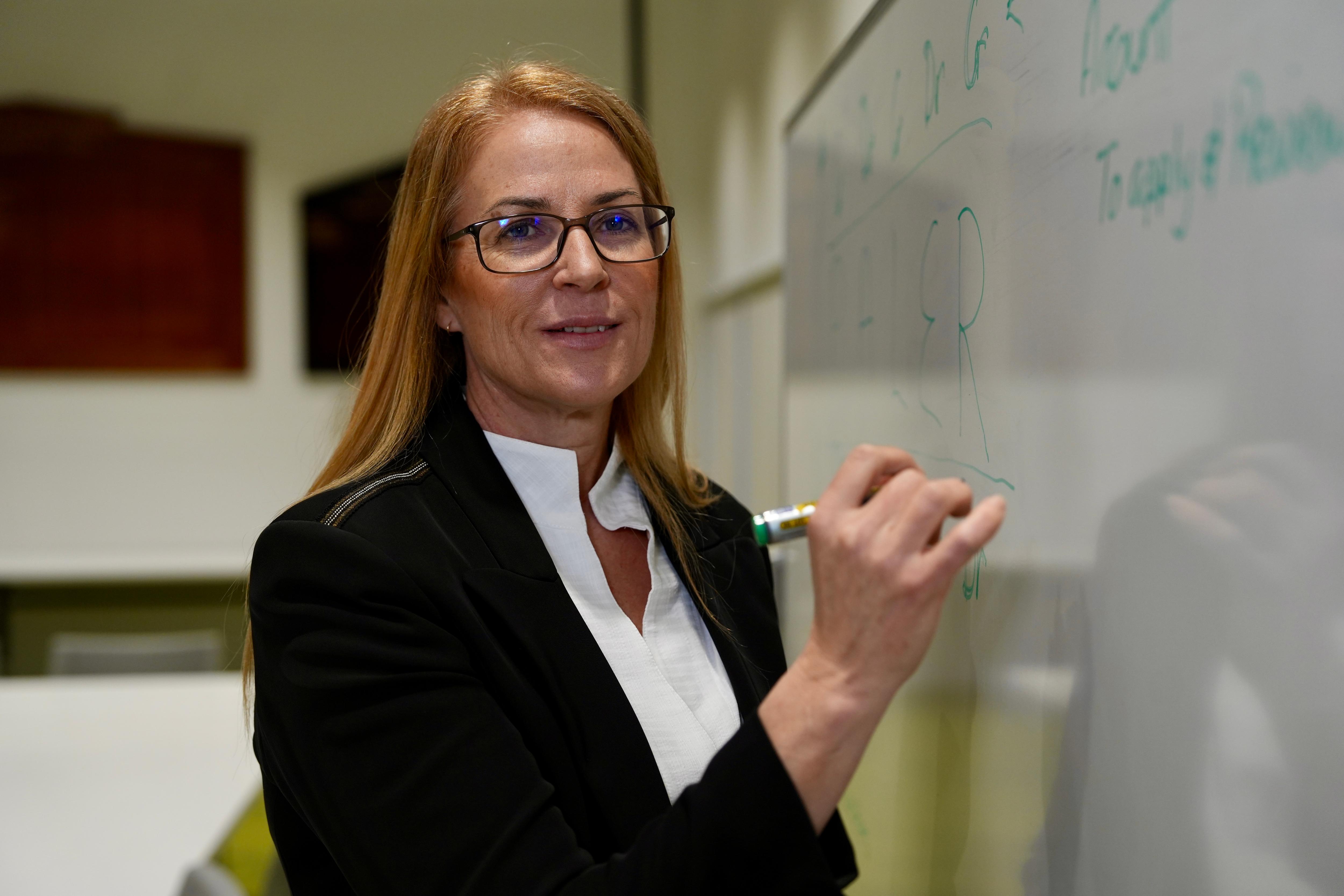 Victorian TAFE teachers working seven unpaid hours on average each week