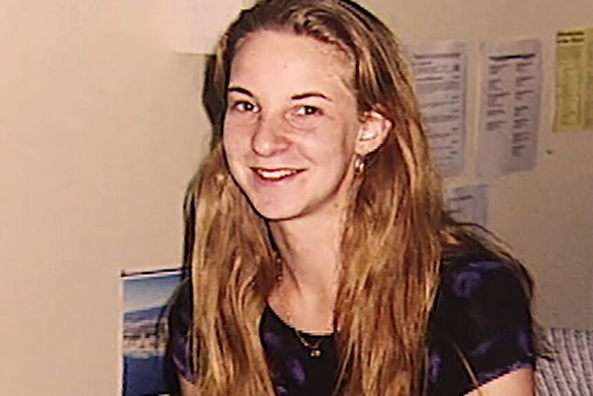A tight head shot of a smiling 19-year-old Lisa Brown.