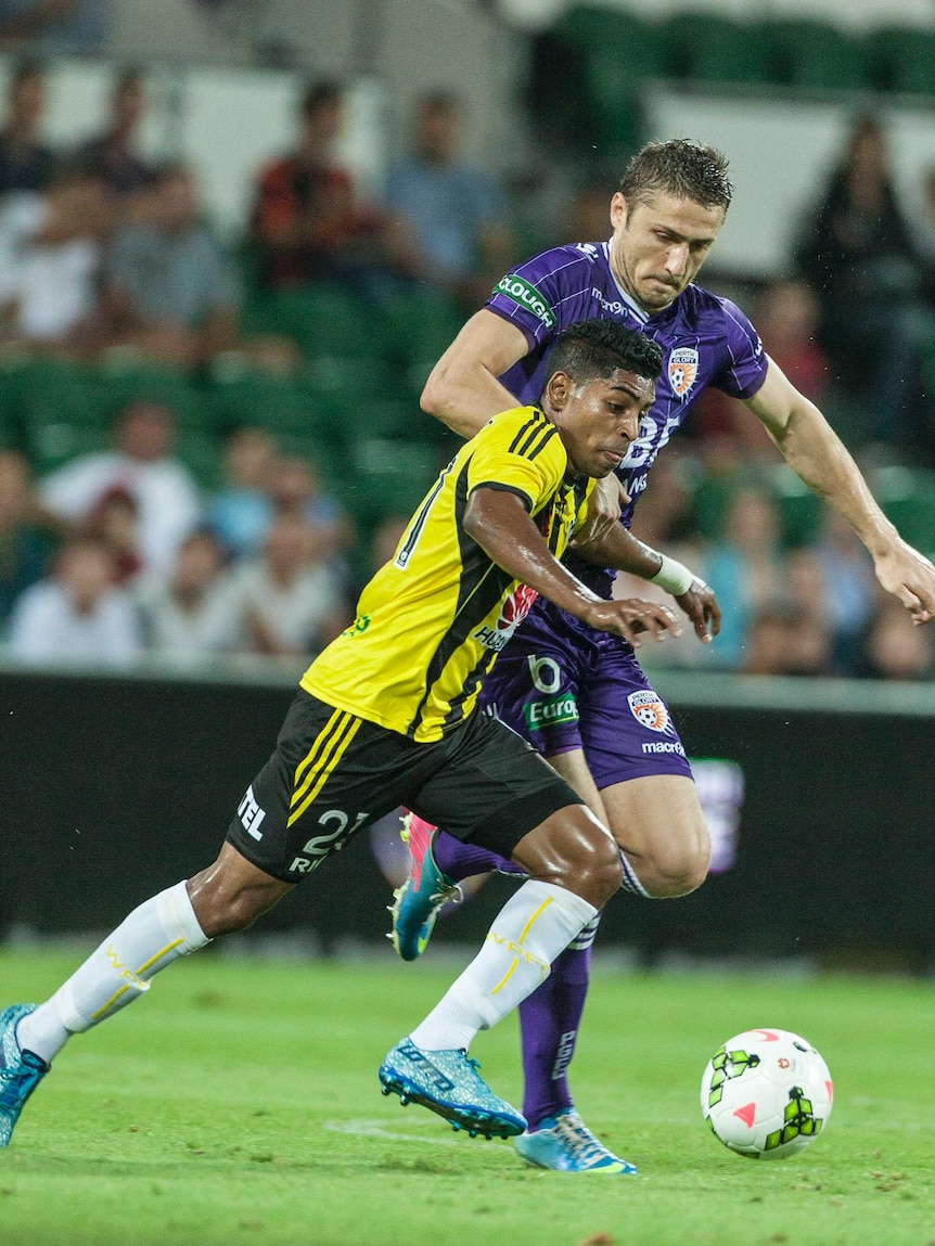 Roy Krishna takes on the Perth Glory defence