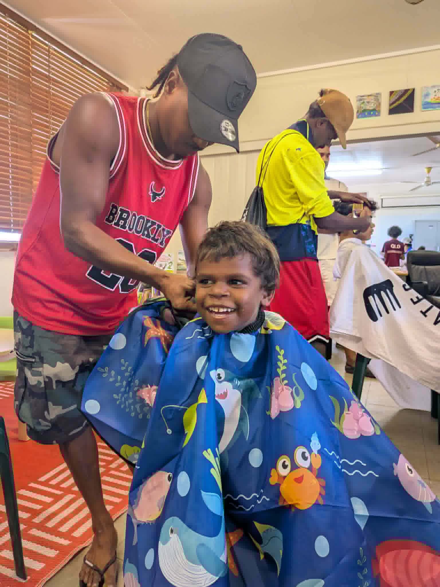 Outback barber brings fresh fades and more to the Gulf
