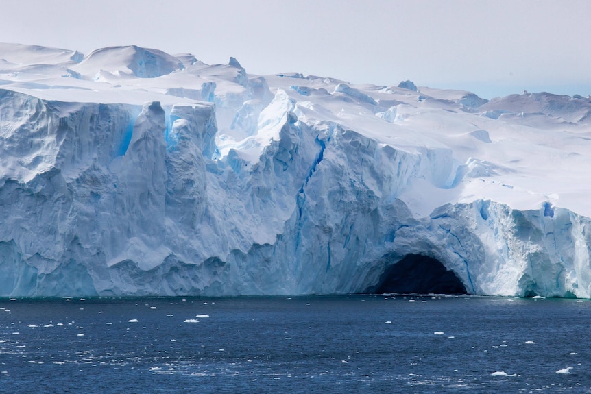 Ice in the ocean 