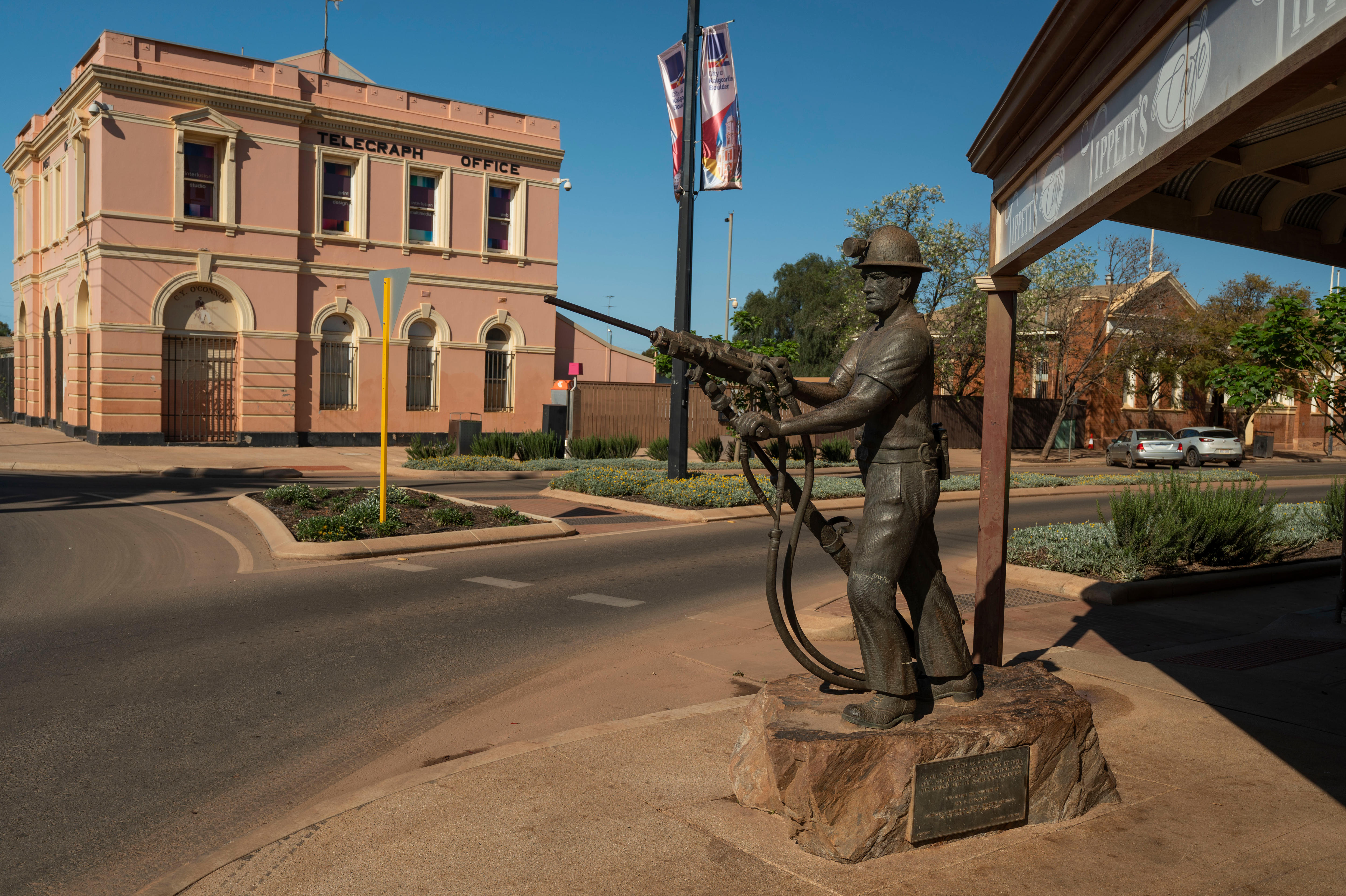 A statue of a miner on Burt Street in boulder
