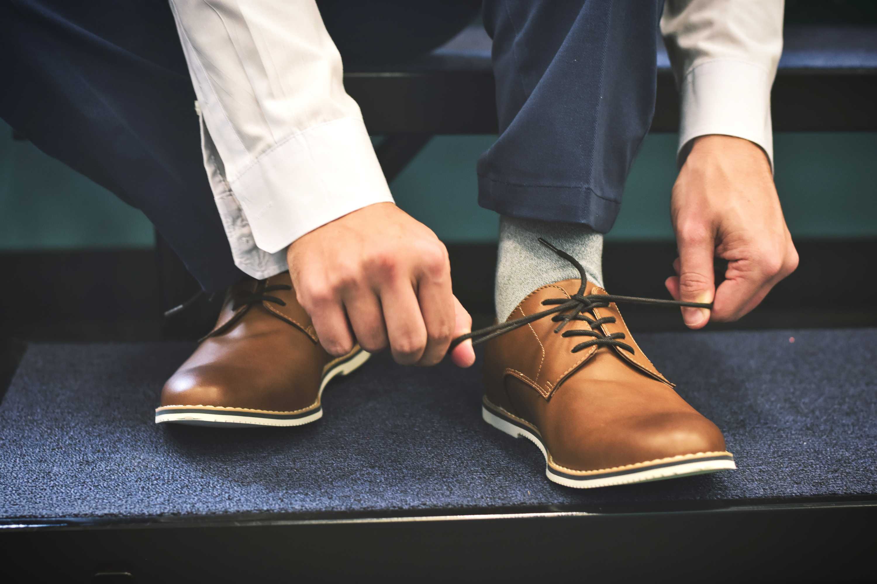 casual working shoes