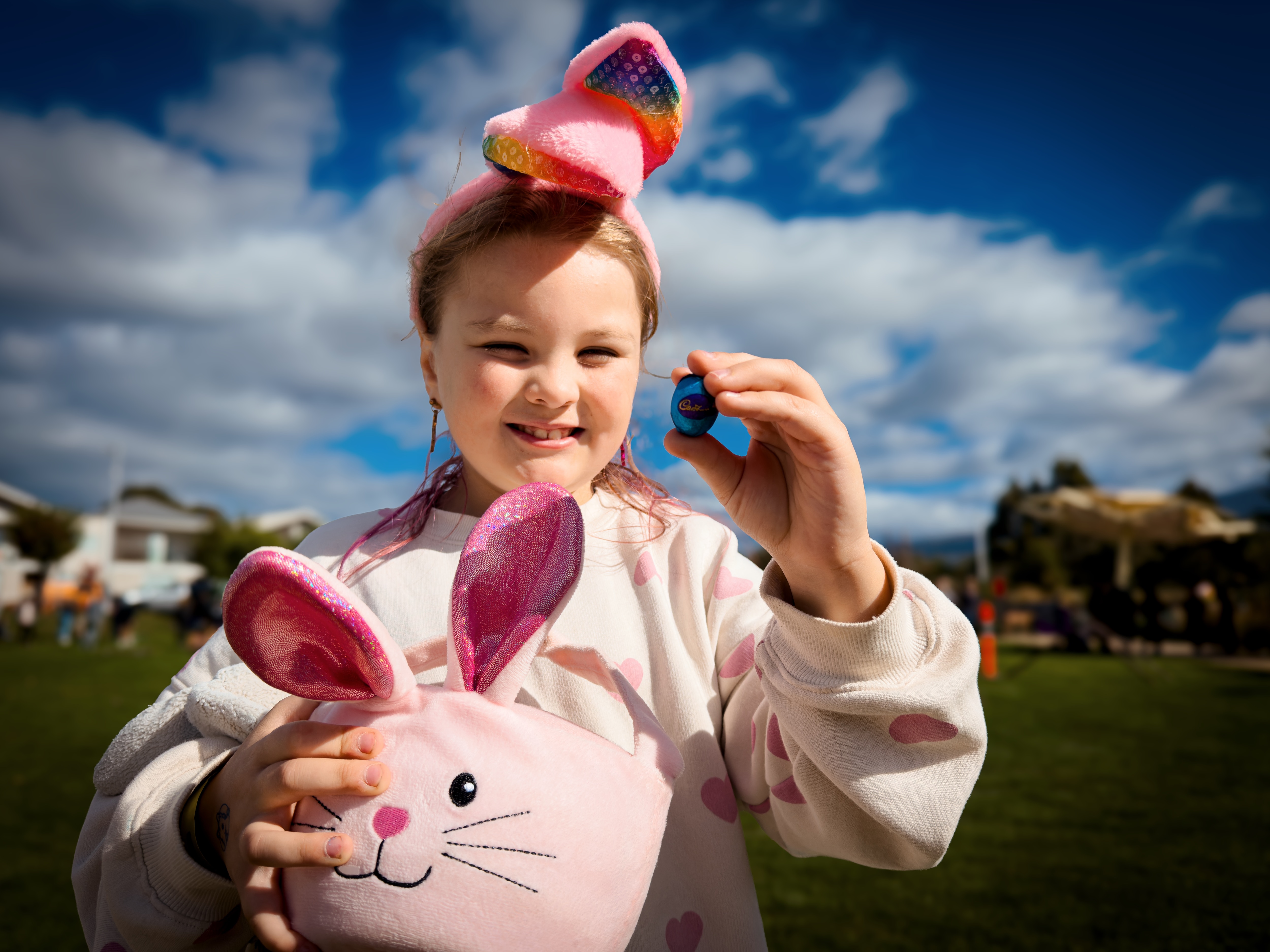 Australians mark Good Friday with seafood, church services and a boat race