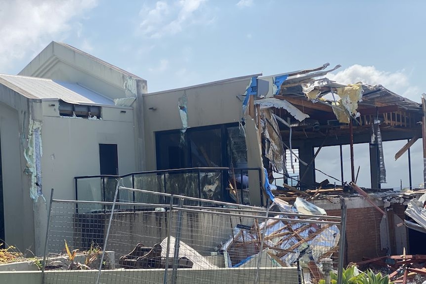 Sunshine Coast mega-mansion demolition