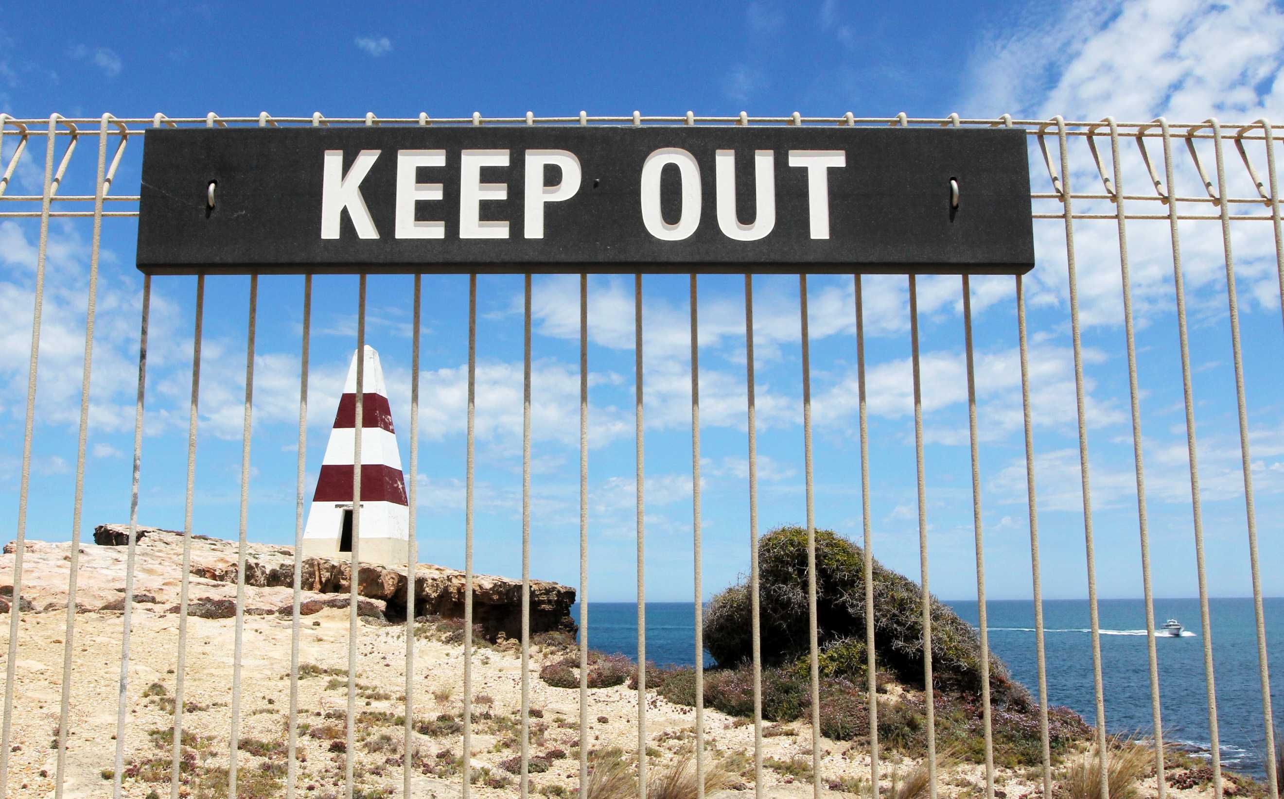 Keep out Obelisk sign