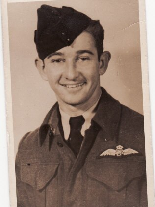 WWII fighter pilot Clem Jones