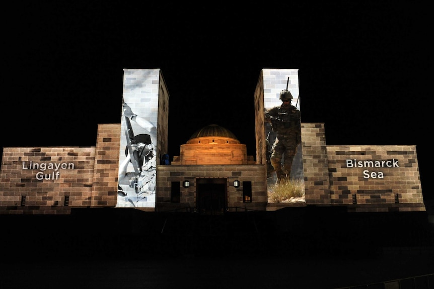 Anzac day dawn service in Canberra.