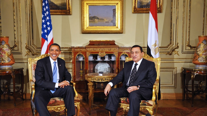US President Barack Obama (l) meets Egypt president Hosni Mubarak in Cairo.