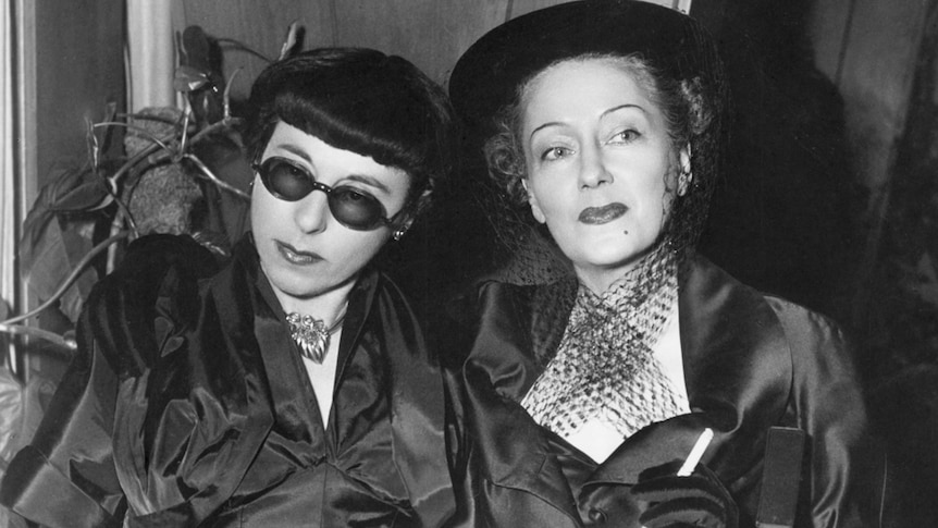 Edith Head and actress Gloria Swanson who stared in Sunset Boulevard.