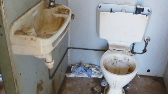 Dirty bathroom in Mallinbar community house