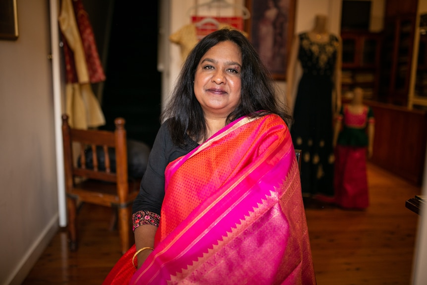 La boutique Saree, Uma Chandrasekaran