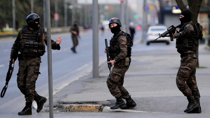 Turkish police special forces take position