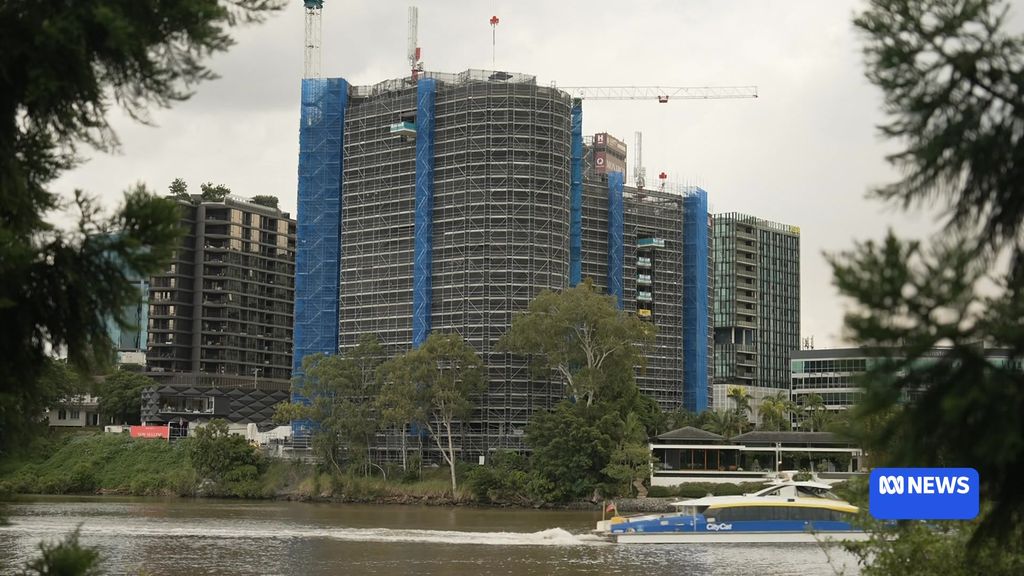 The housing developments being approved in notorious flood zones - ABC News