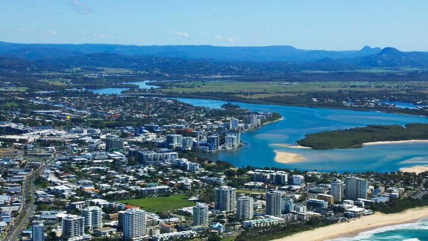 Aerial photo of beach to the hinterland.