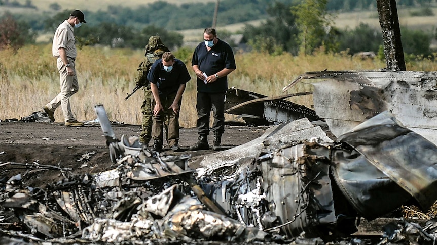 Investigators at MH17 crash site