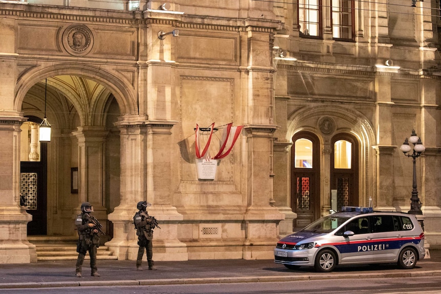 Special forces police guard Vienna's iconic Opera.