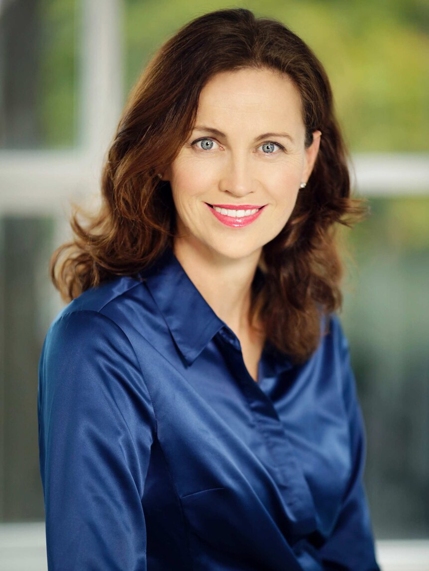 publicity head shot, cecile wake, vice president commercial, shell australia, women in resources winner 2016