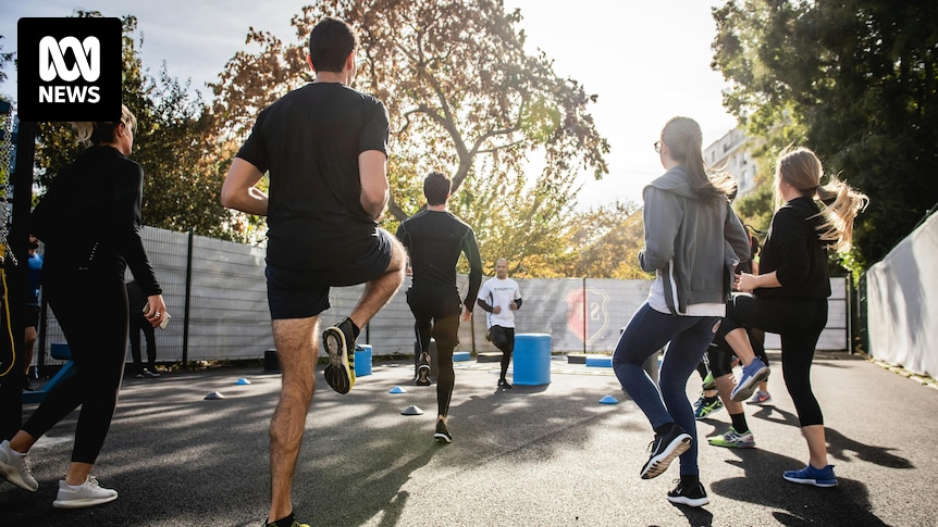 Don't let the cold weather stop you from exercising. Here's how to stay motivated in winter