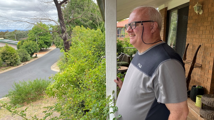 Les Canberrans qui attendent de voir des spécialistes ou de subir une intervention chirurgicale par le biais du système de santé publique font face à de longs retards