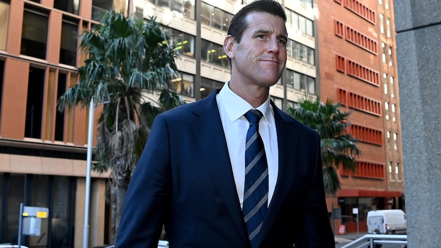 'Fanciful story': Ben Roberts-Smith denies kicking handcuffed man off cliff