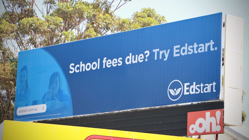 A large billboard advertises the online education service Edstart