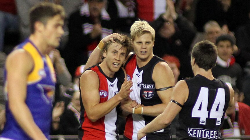 St Kilda has six in a row and nine wins from its last 11 going into the Collingwood blockbuster.