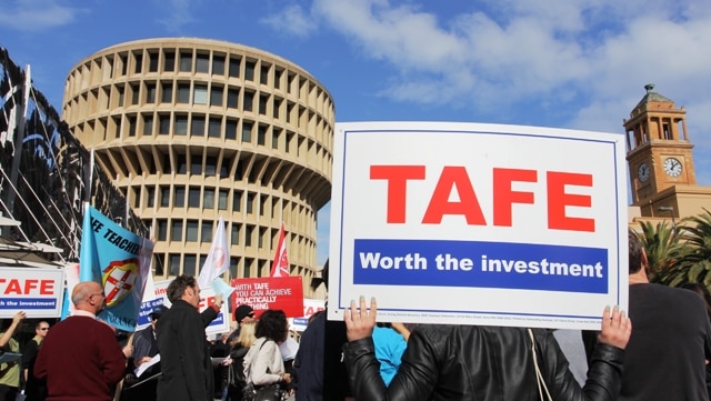 Hunter TAFE teachers gather in Newcastle to protest against the State Government's cuts to education.