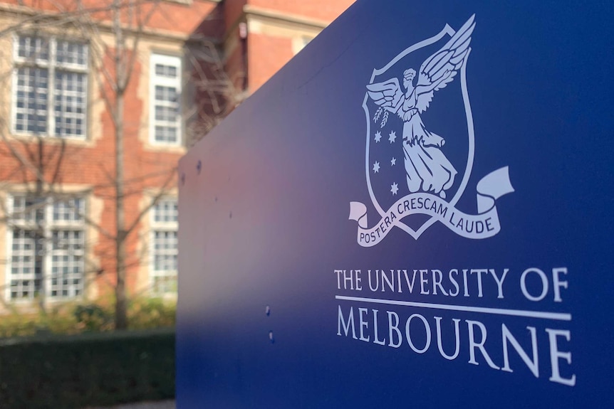 A close up of the University of Melbourne coat of arms.