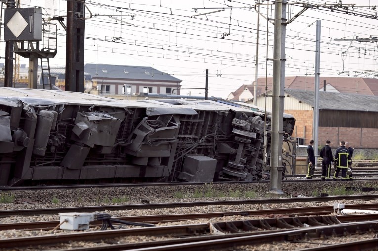 A train has derailed at the Bretigny-sur-Orge station near Paris