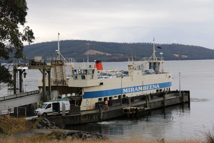 Bruny Island ferry