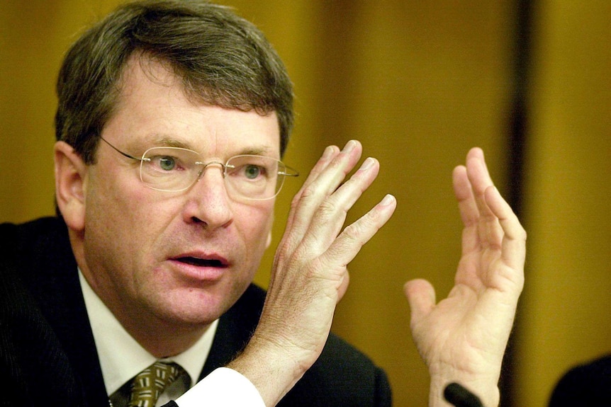 Lynton Crosby speaks at a Parliamentary committee in 2002.