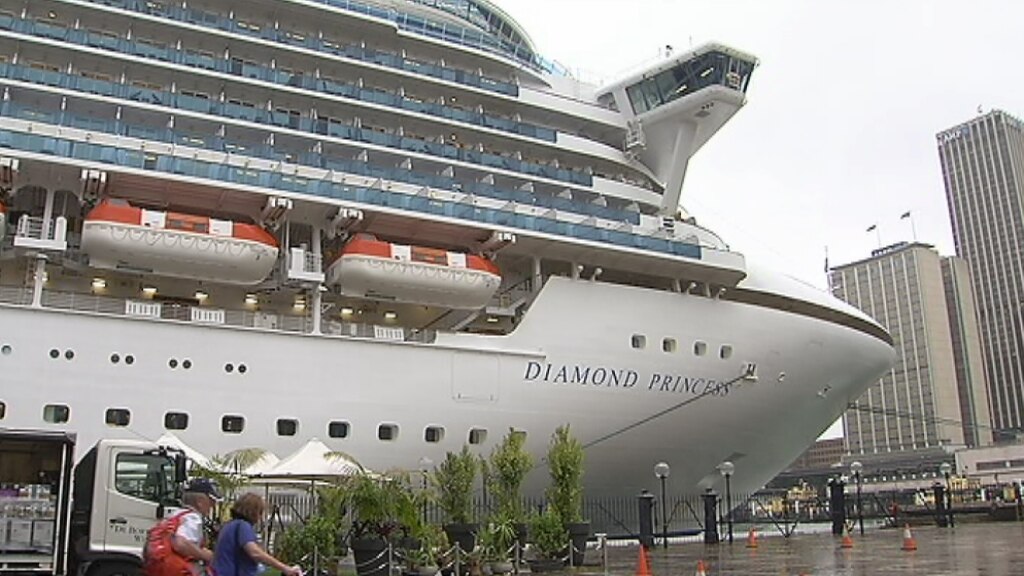Cruise Ship Hit By Norovirus Gastroenteritis Docks In Sydney Abc News
