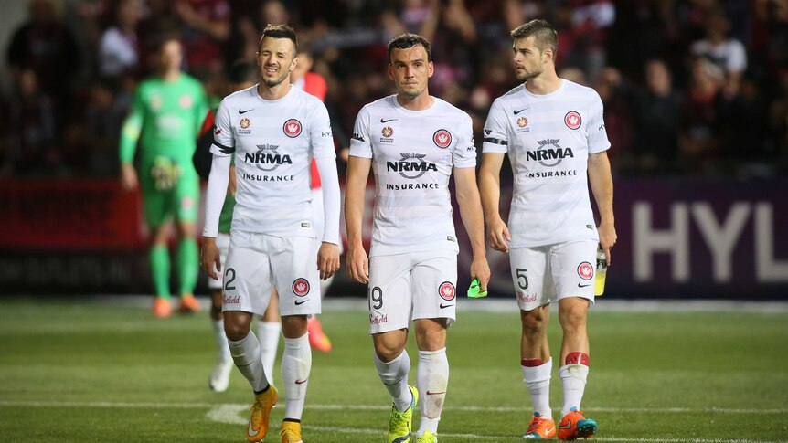 Western Sydney Wanderers trudge off after loss to Adelaide