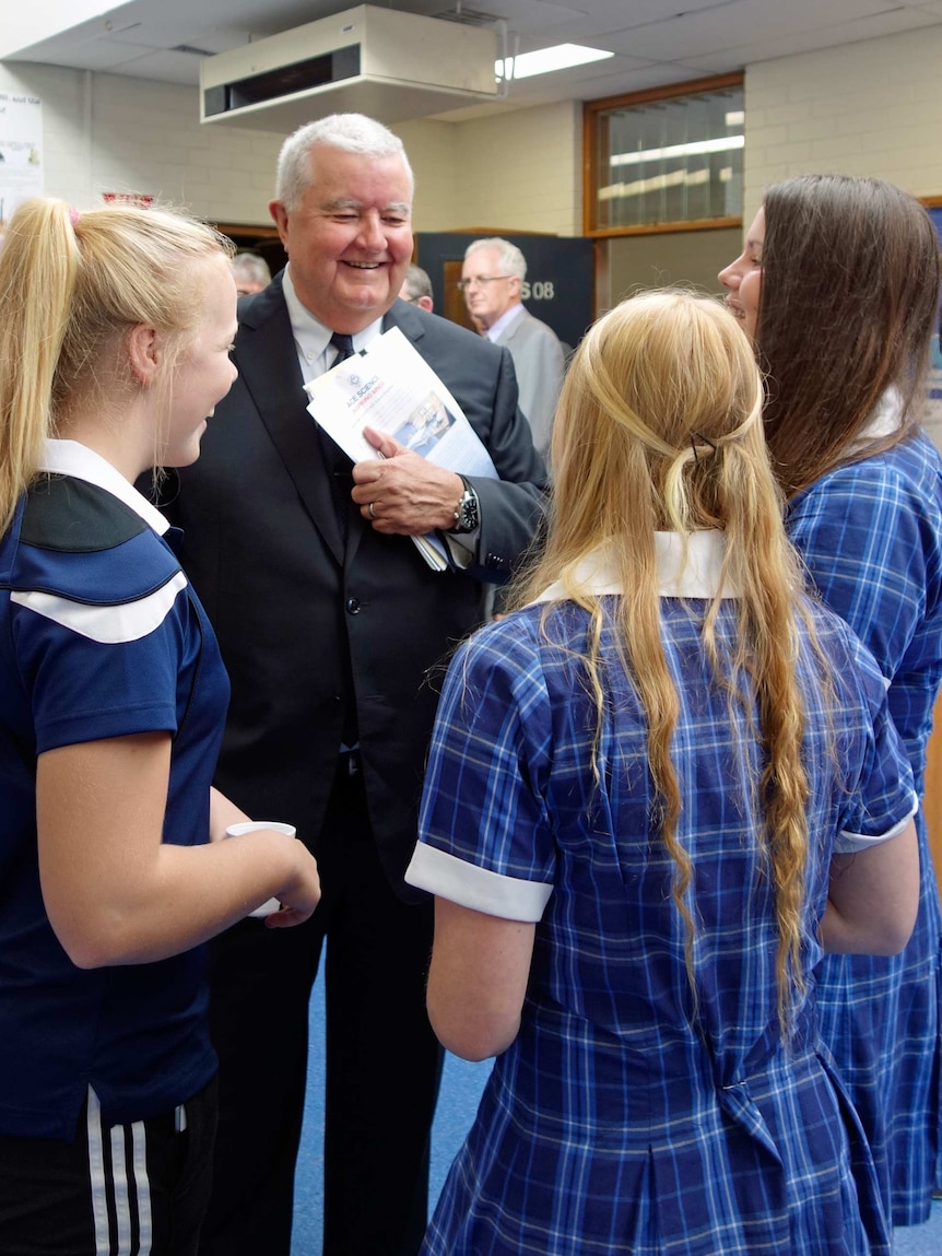 Australia's Chief Scientist Ian Chubb talking to budding scientists at Melrose High School.