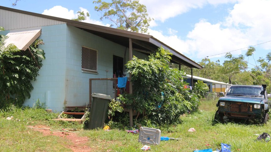 Housing in the community of Milikapiti