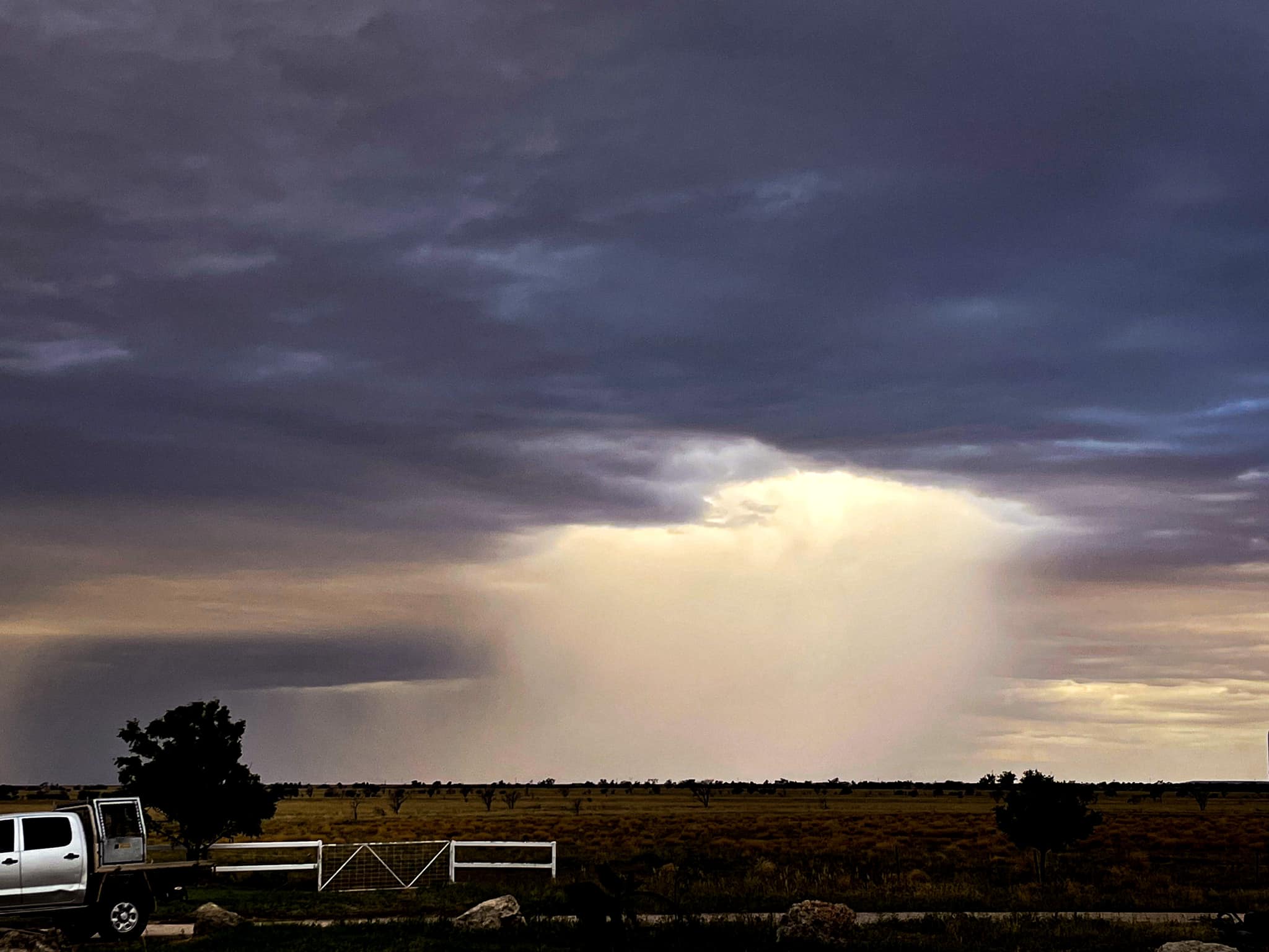Regional Queensland braces for wet end to September with rain and ...