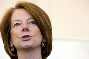 Julia Gillard announces the go ahead of the NAPLAN tests (Dave Hunt: AAP )