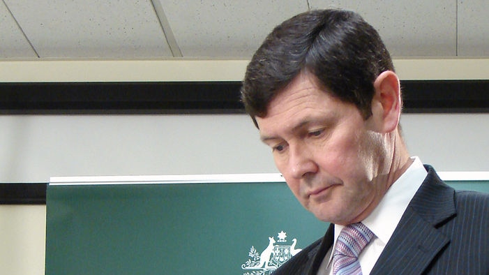 Kevin Andrews says he will cooperate with the inquiry into the Haneef case. (File photo)