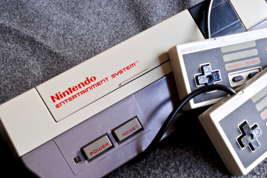 A photo of the original Nintendo Entertainment System.