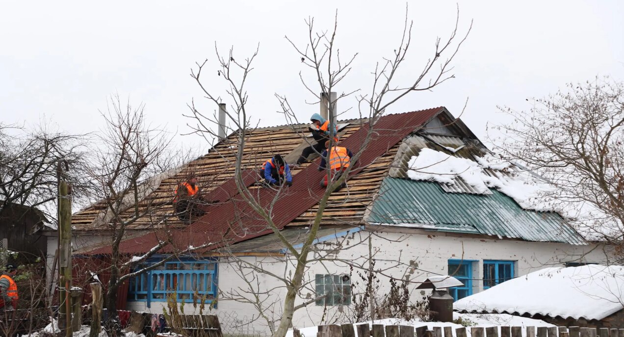 Townsville builder heads to Ukraine to train locals how to rebuild