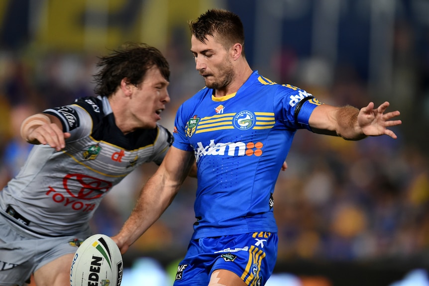 Kieran Foran kicks for the Eels